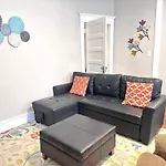E1 Centrally Located In Carytown Fully Fenced