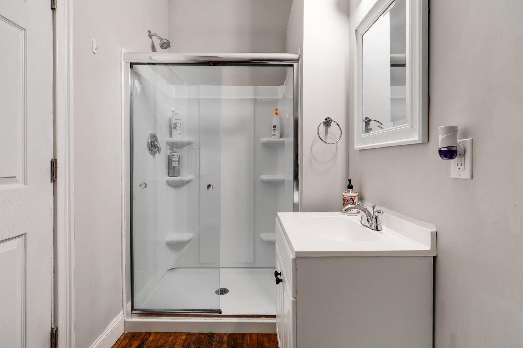 Holiday home E1 Centrally Located In Carytown Fully Fenced